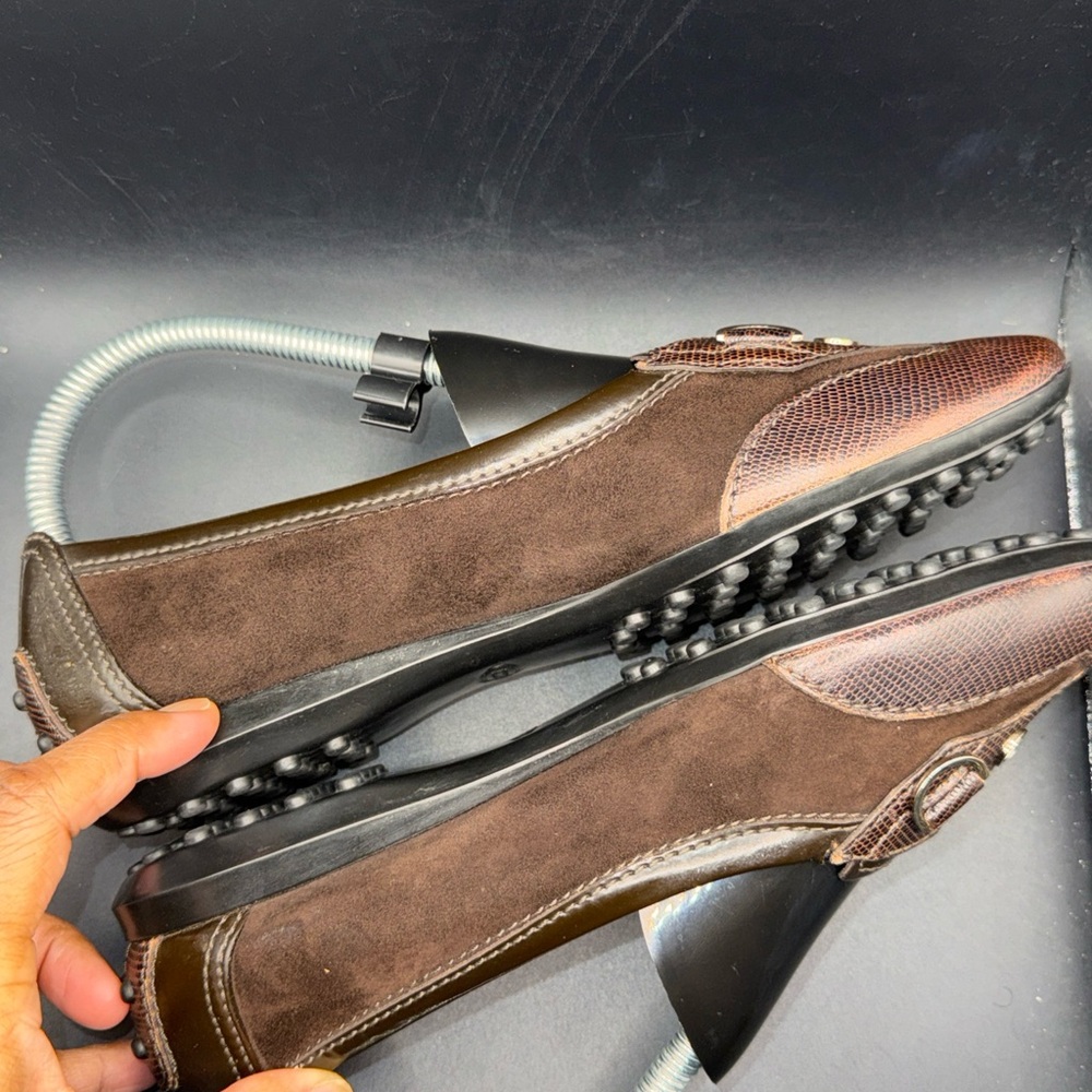 Size 36.5 EU - Tod’s (Italy) Round Toe Brown Embossed Flat Shoe, No Box, Flawed - Picture 7 of 10